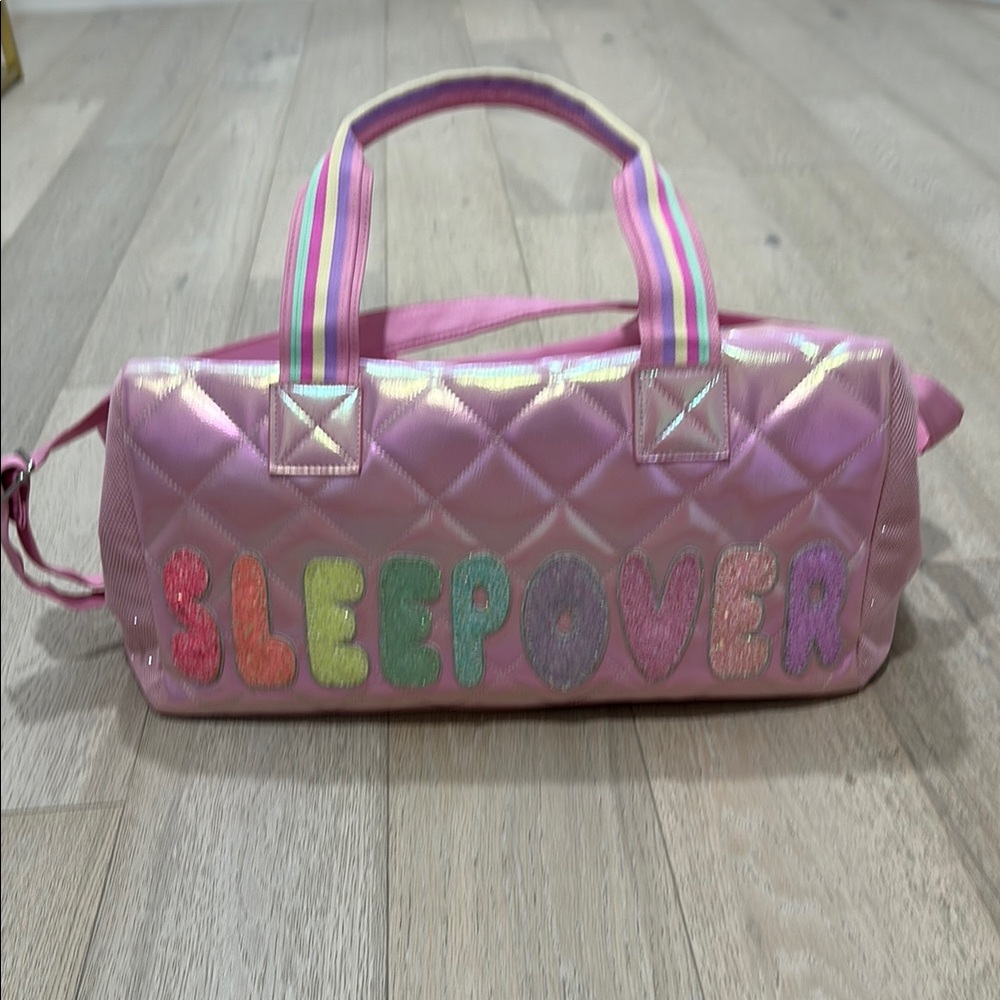 Pink and Green Quilted Travel Bag with Reinforced Straps